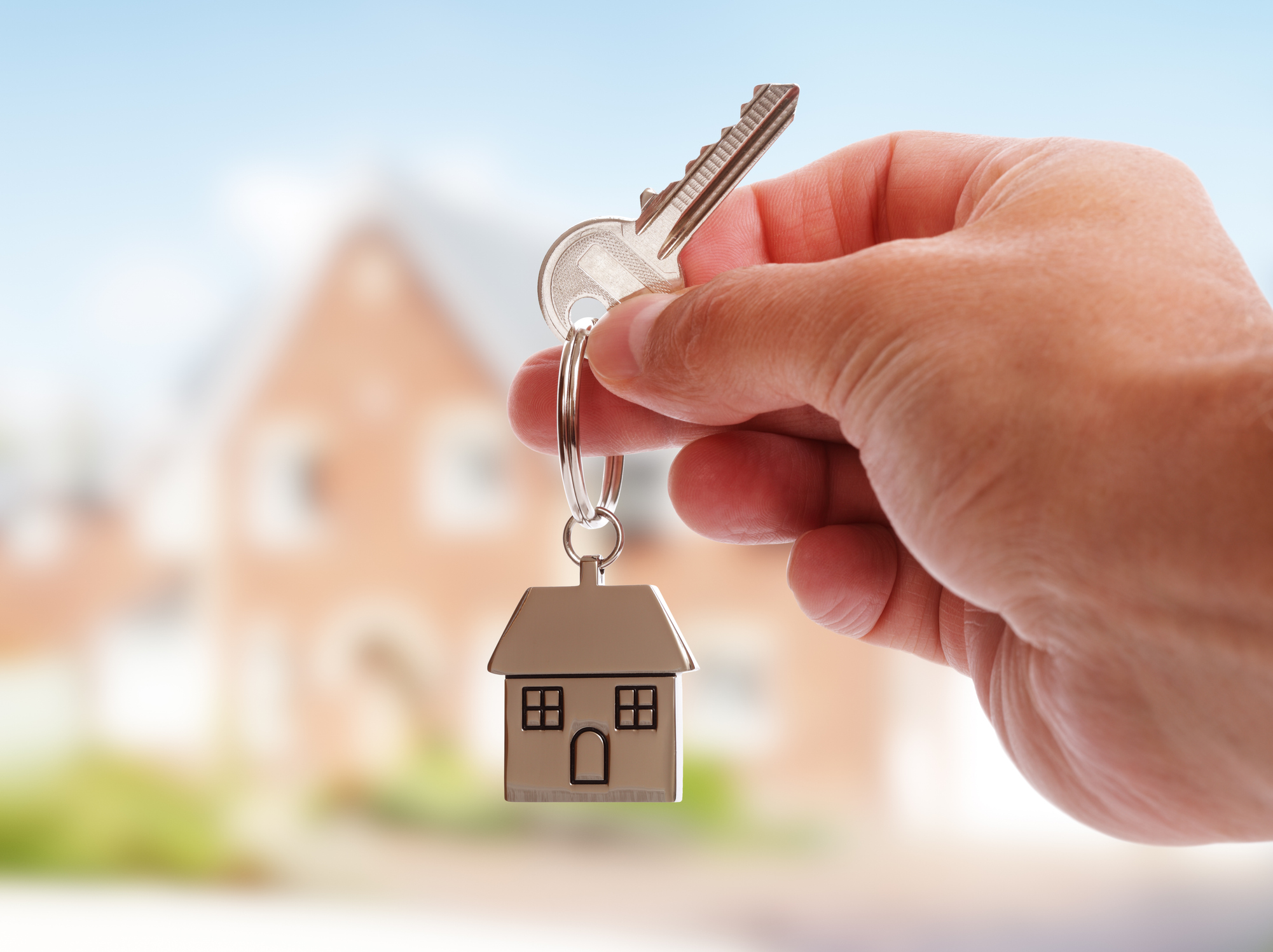 What You Need to Know About First-Time Homebuyer Programs in 2025